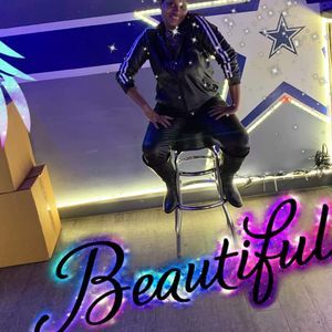 Meet your Posher, Helena